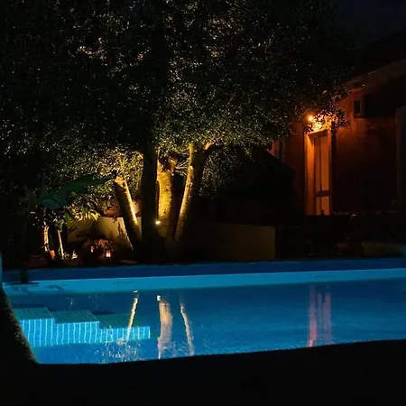 Farm Olive, Casa Jacaranda Apartament